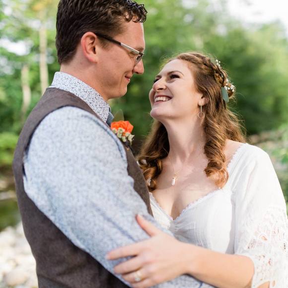 Meet your Posher, Lauren - Picture 1 of 1